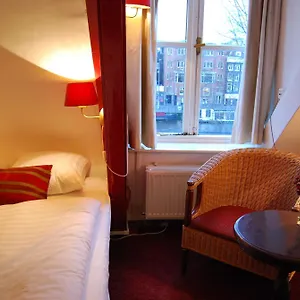 3* Hotell House